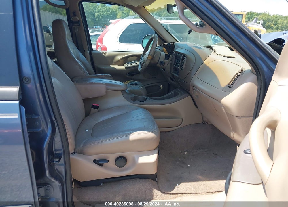 1999 FORD EXPEDITION EDDIE BAUER/XLT VIN: 1FMRU17L6XLA28746