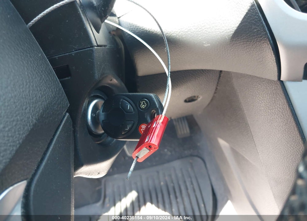 2014 FORD FOCUS SE VIN: 1FADP3K23EL268114