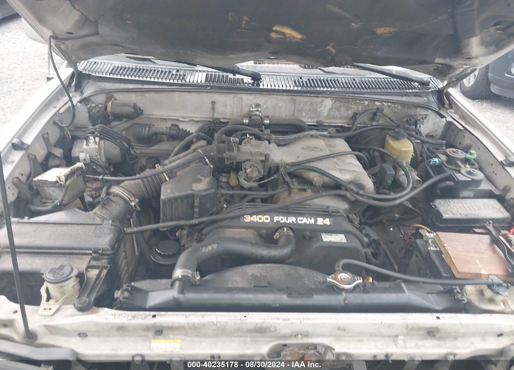 1999 TOYOTA 4RUNNER SR5 V6 VIN: JT3GN86R6X0128133