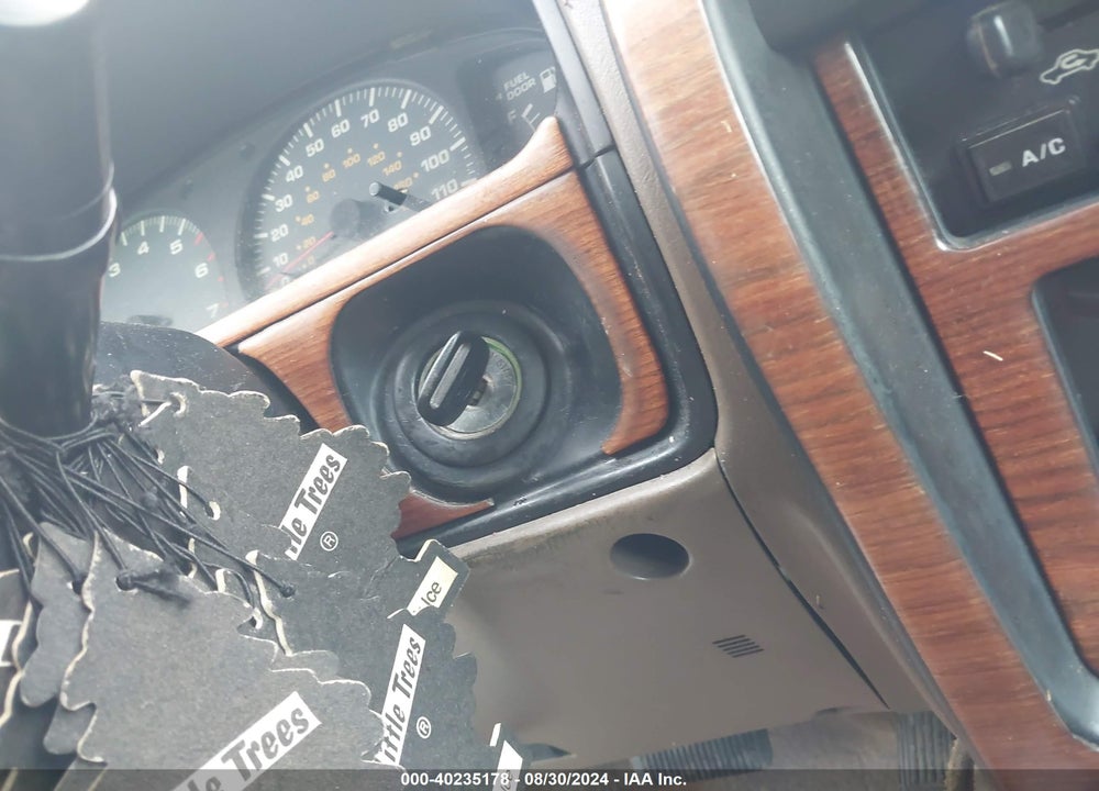 1999 TOYOTA 4RUNNER SR5 V6 VIN: JT3GN86R6X0128133
