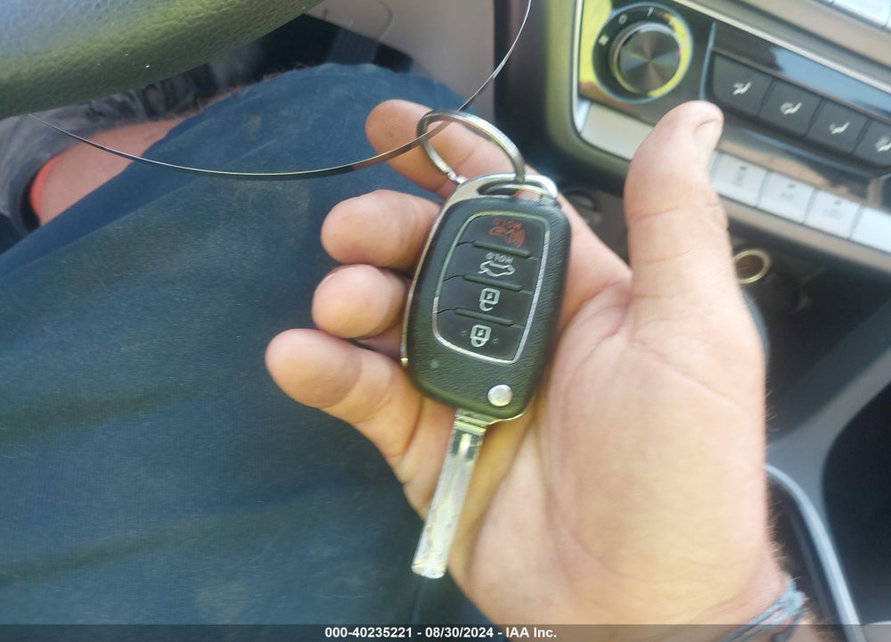 2019 HYUNDAI SONATA SE VIN: 5NPE24AF5KH788046