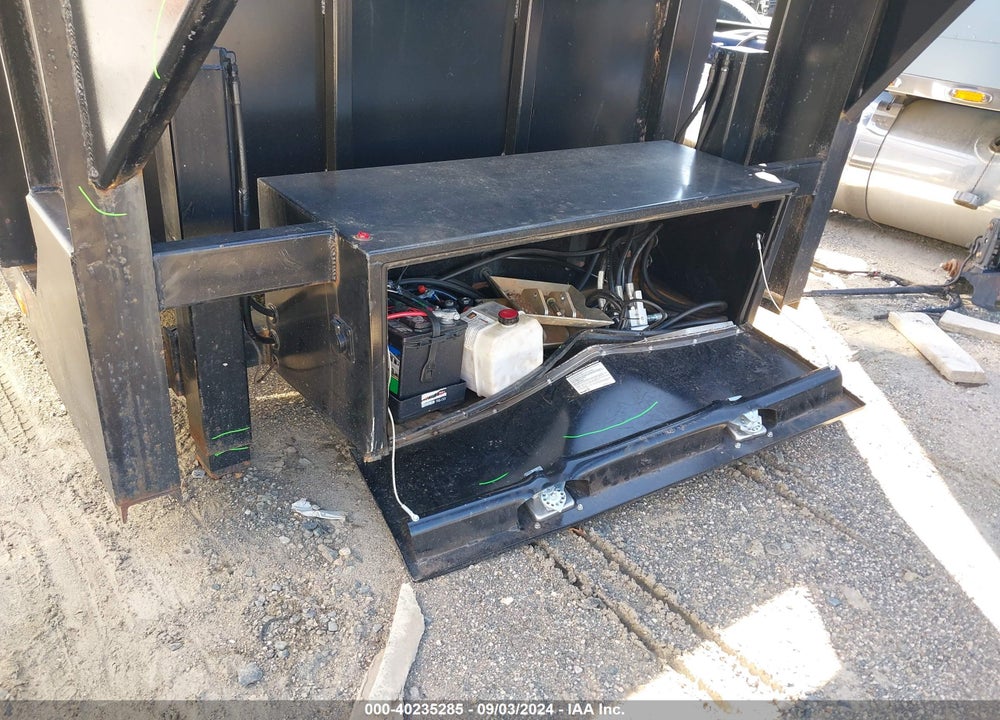 2022 INTERSTATE TRAILER GOOSENECK UTILITY VIN: 4RADG1624NG003863