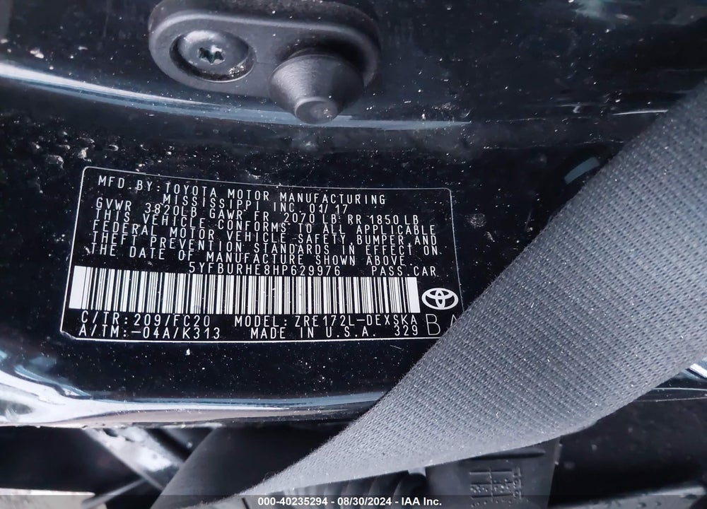 2017 TOYOTA COROLLA SE VIN: 5YFBURHE8HP629976