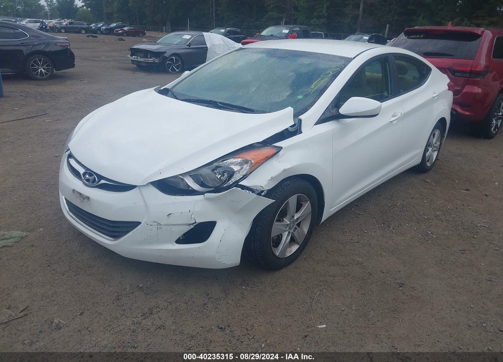 2013 HYUNDAI ELANTRA GLS VIN: 5NPDH4AE2DH332199