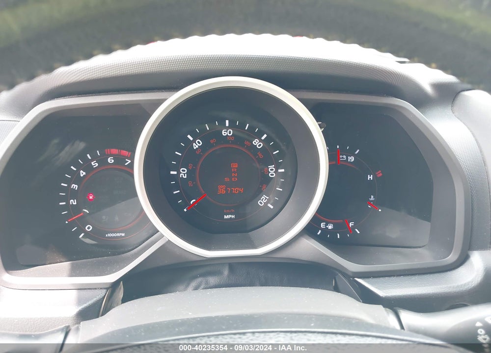 2010 TOYOTA 4RUNNER LIMITED V6 VIN: JTEZU5JR0A5004930