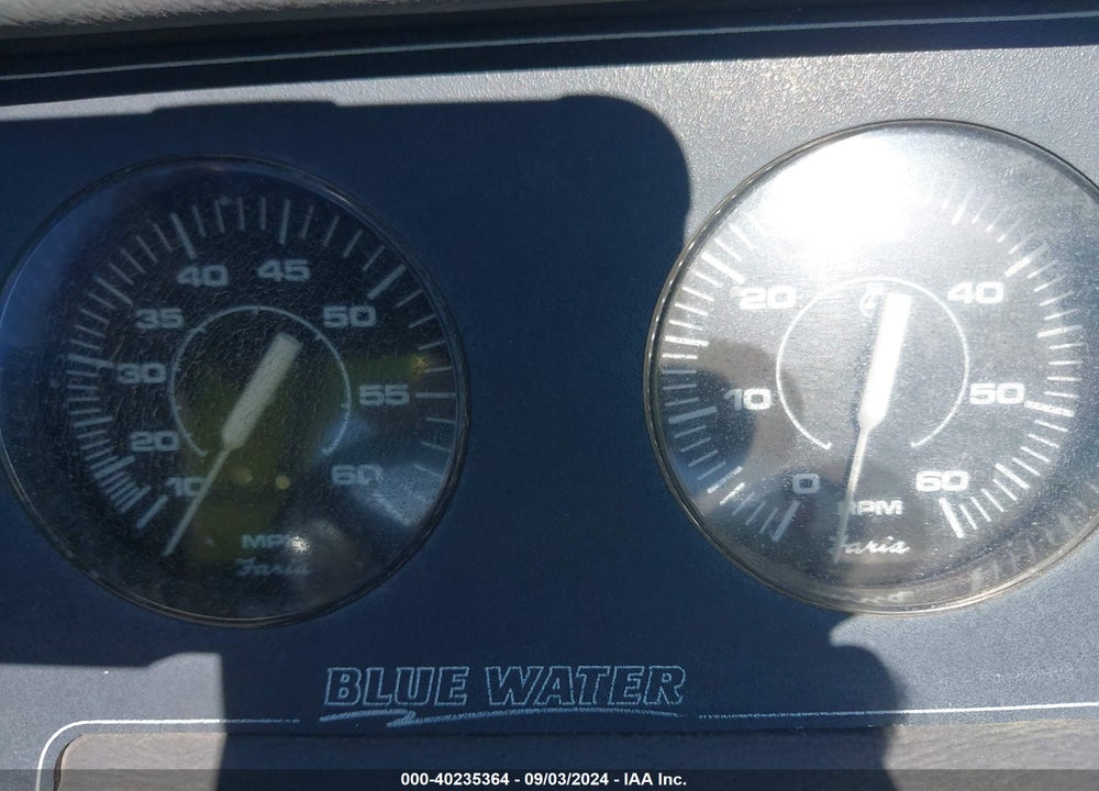 1995 BLUEWATER SKI BOAT VIN: BWY2K078G595