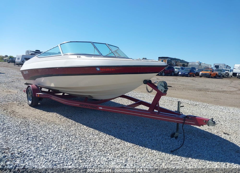 1995 BLUEWATER SKI BOAT VIN: BWY2K078G595