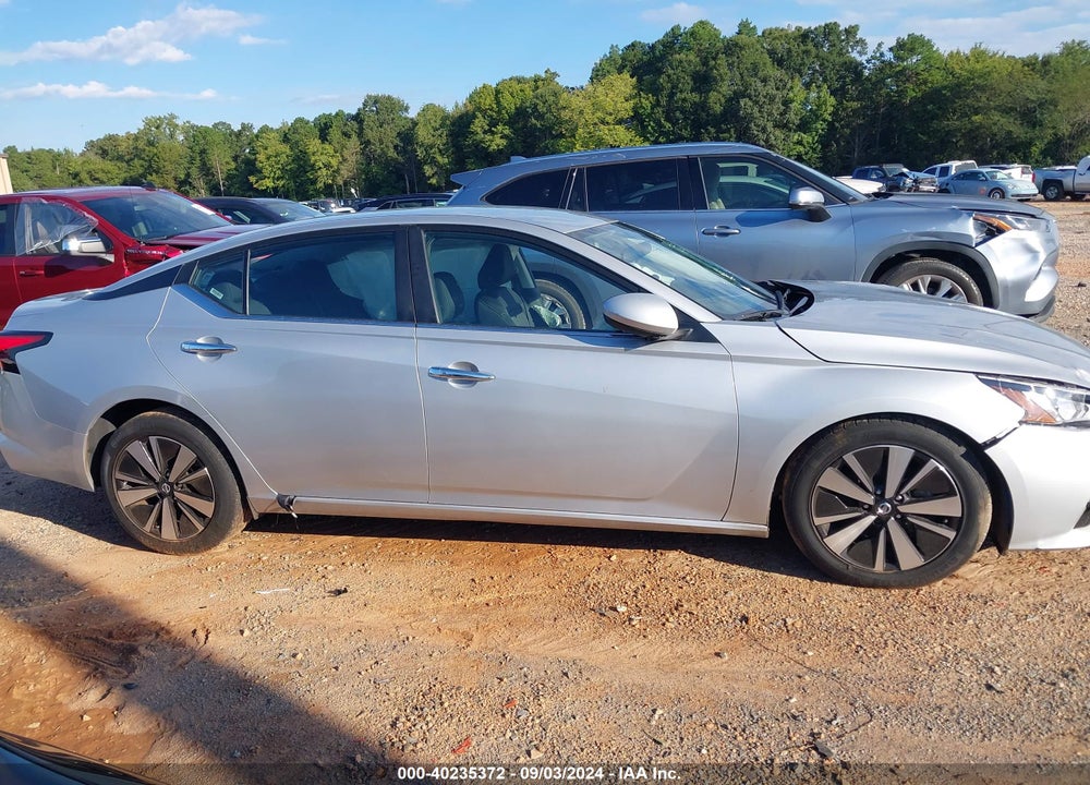 2022 NISSAN ALTIMA SV FWD VIN: 1N4BL4DV1NN315516