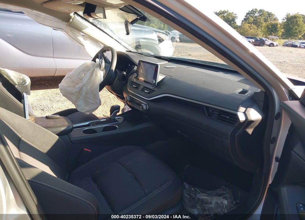 2022 NISSAN ALTIMA SV FWD VIN: 1N4BL4DV1NN315516