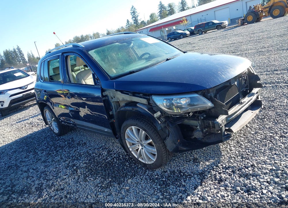 2011 VOLKSWAGEN TIGUAN SEL VIN: WVGBV7AX9BW540246