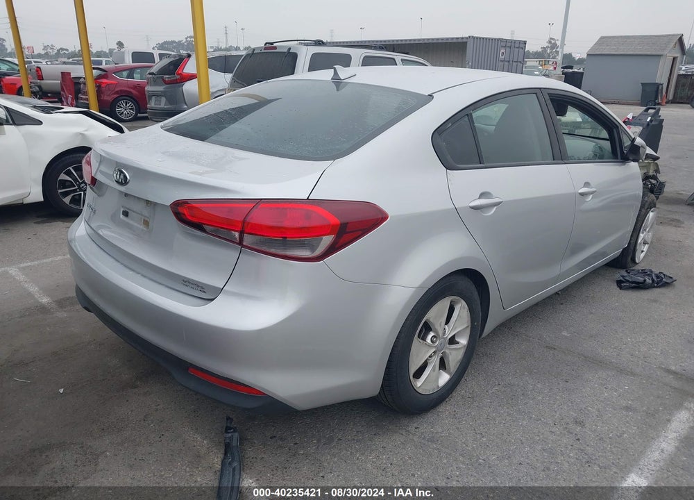 2017 KIA FORTE LX VIN: 3KPFL4A76HE015755