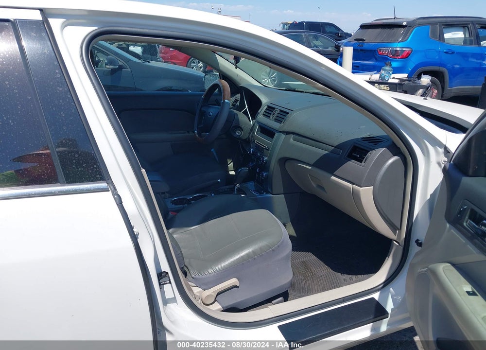 2010 FORD FUSION SE VIN: 3FAHP0HA8AR162896