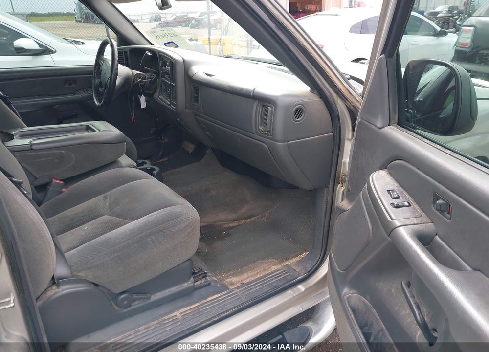 2005 CHEVROLET SILVERADO 1500 LS VIN: 2GCEC13T451329966