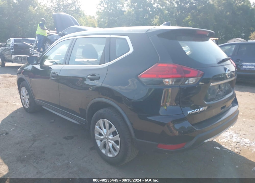 2017 NISSAN ROGUE S VIN: KNMAT2MV6HP554904