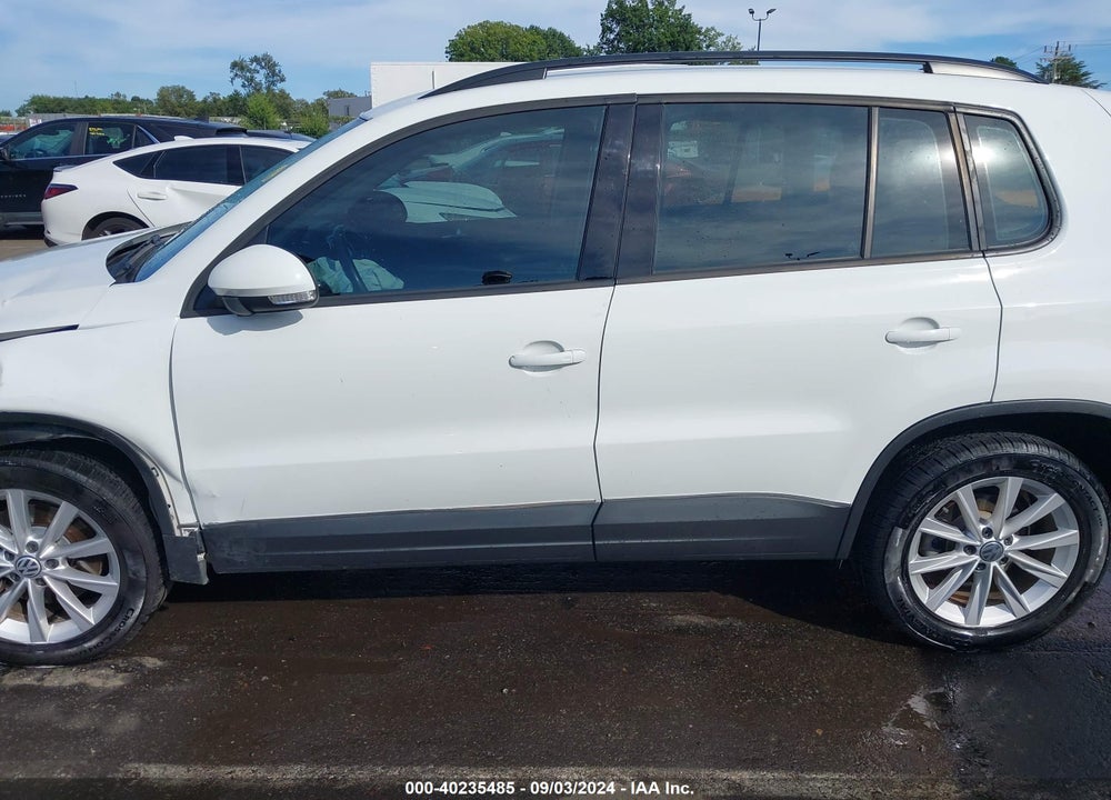 2017 VOLKSWAGEN TIGUAN 2.0T/2.0T S VIN: WVGAV7AX5HK053041