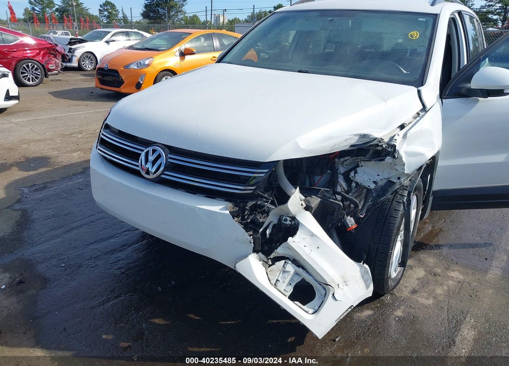 2017 VOLKSWAGEN TIGUAN 2.0T/2.0T S VIN: WVGAV7AX5HK053041