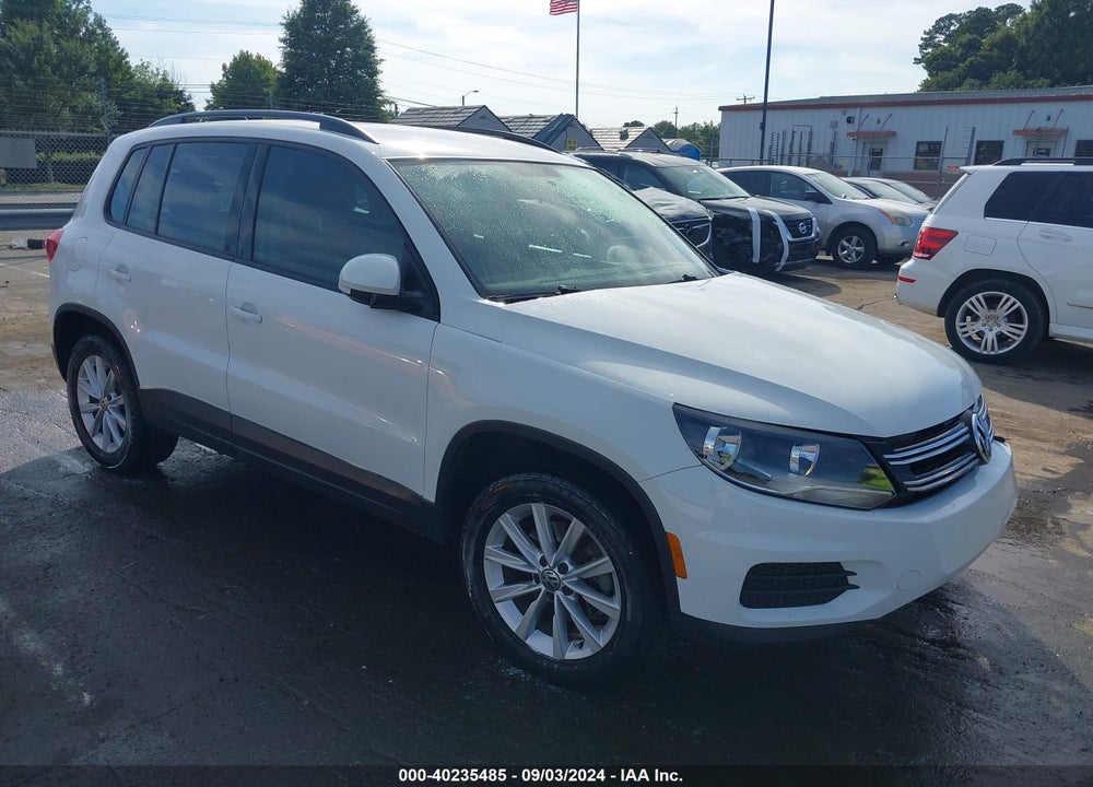 2017 VOLKSWAGEN TIGUAN 2.0T/2.0T S VIN: WVGAV7AX5HK053041