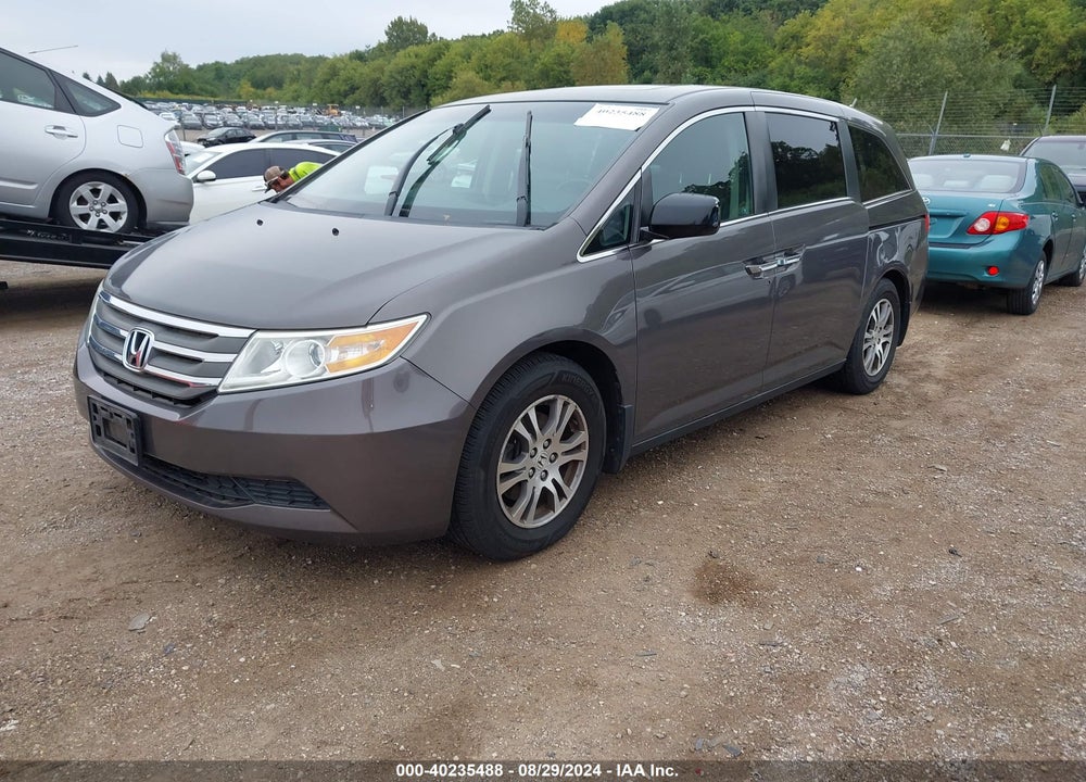 2011 HONDA ODYSSEY EX-L VIN: 5FNRL5H62BB100559