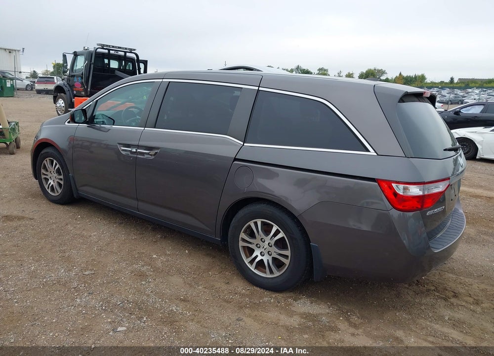 2011 HONDA ODYSSEY EX-L VIN: 5FNRL5H62BB100559