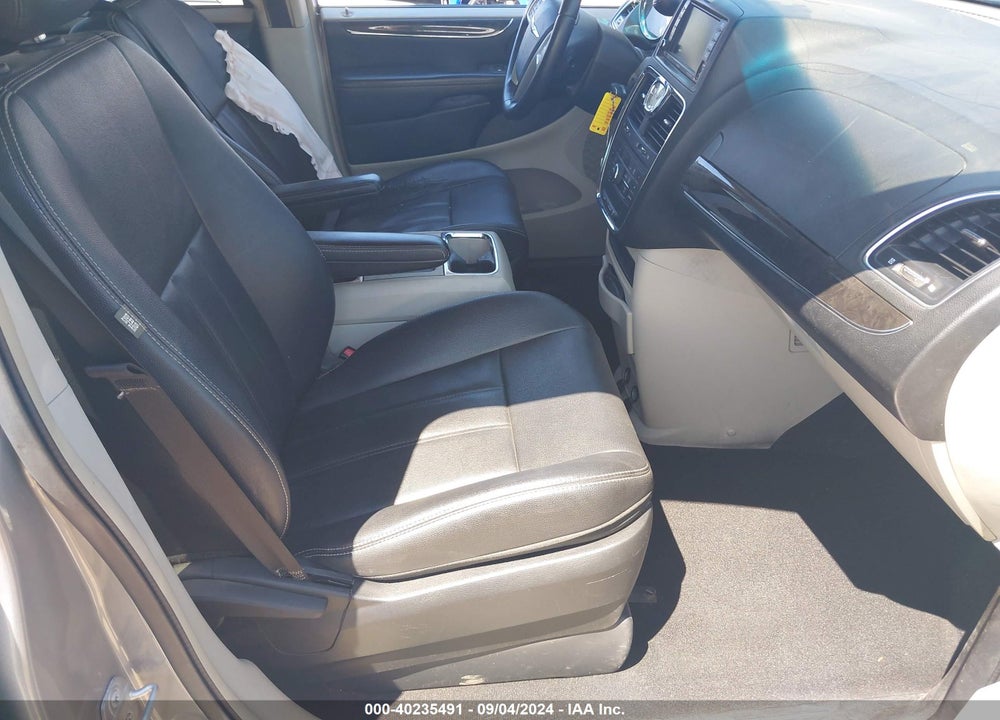 2014 CHRYSLER TOWN & COUNTRY TOURING VIN: 2C4RC1BG8ER259704
