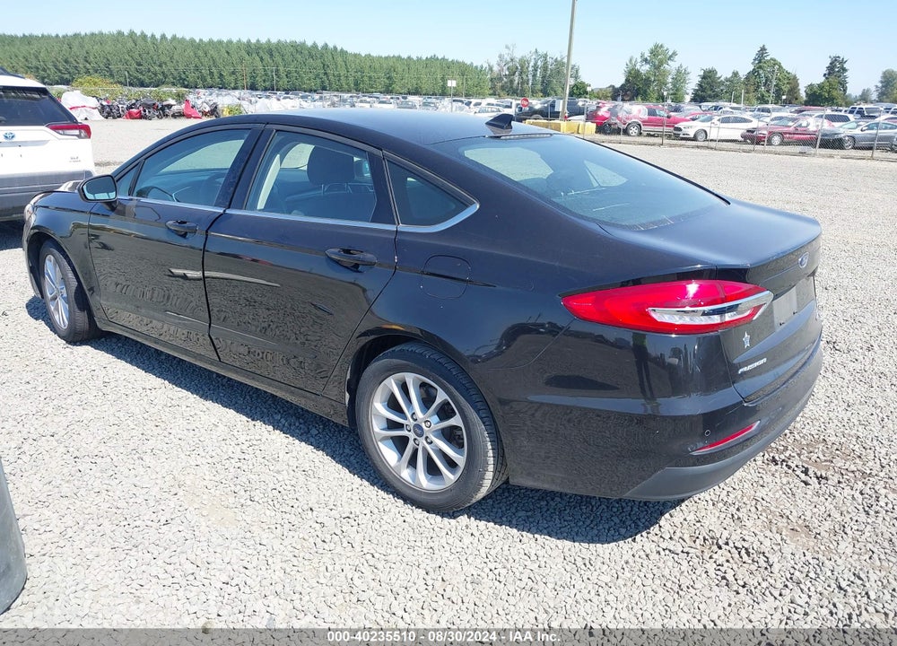 2019 FORD FUSION SE VIN: 3FA6P0HD4KR286988