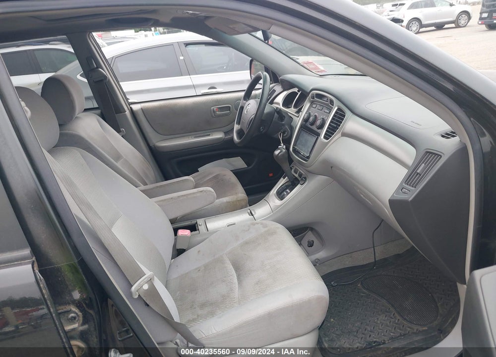 2005 TOYOTA HIGHLANDER V6 VIN: JTEEP21A750074099