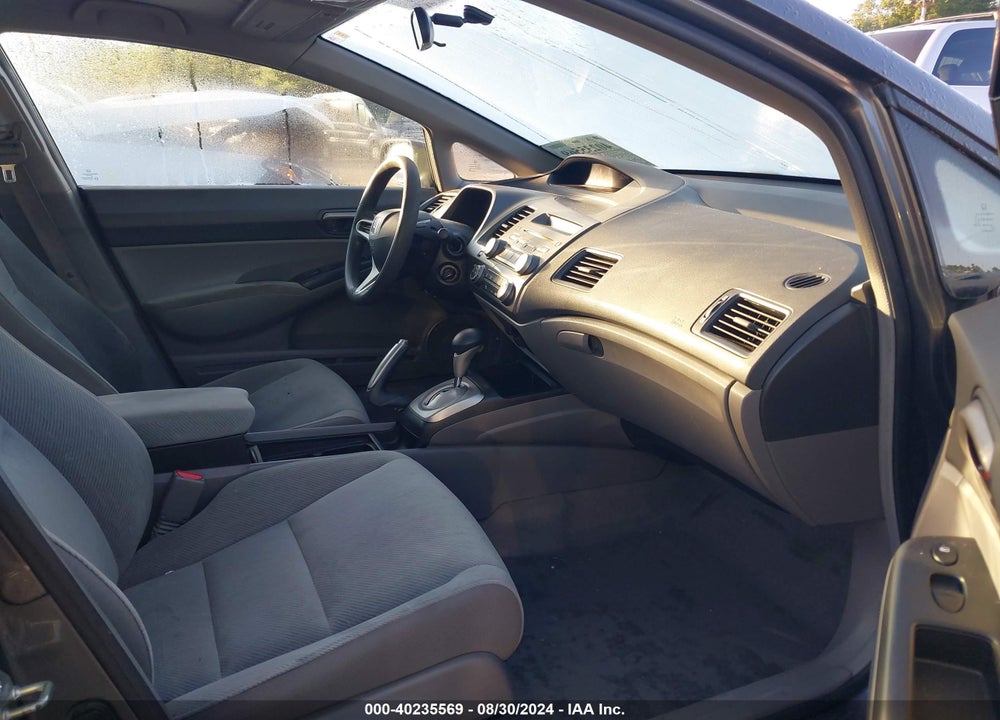2010 HONDA CIVIC LX VIN: 2HGFA1F53AH319682