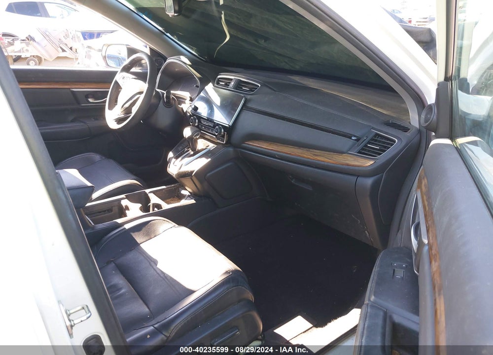 2017 HONDA CR-V VIN: 2HKRW2H95HH655564