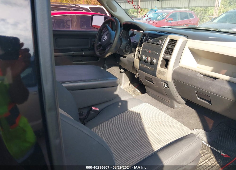 2012 RAM 1500 ST VIN: 3C6JD6ATXCG103101