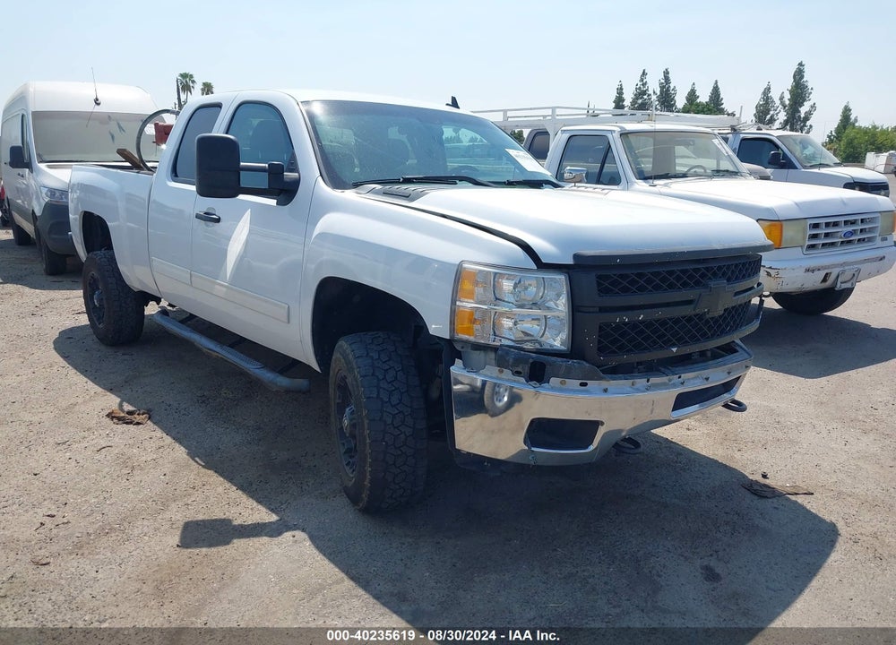 2013 CHEVROLET SILVERADO 2500HD LT VIN: 1GC2KXCGXDZ105540