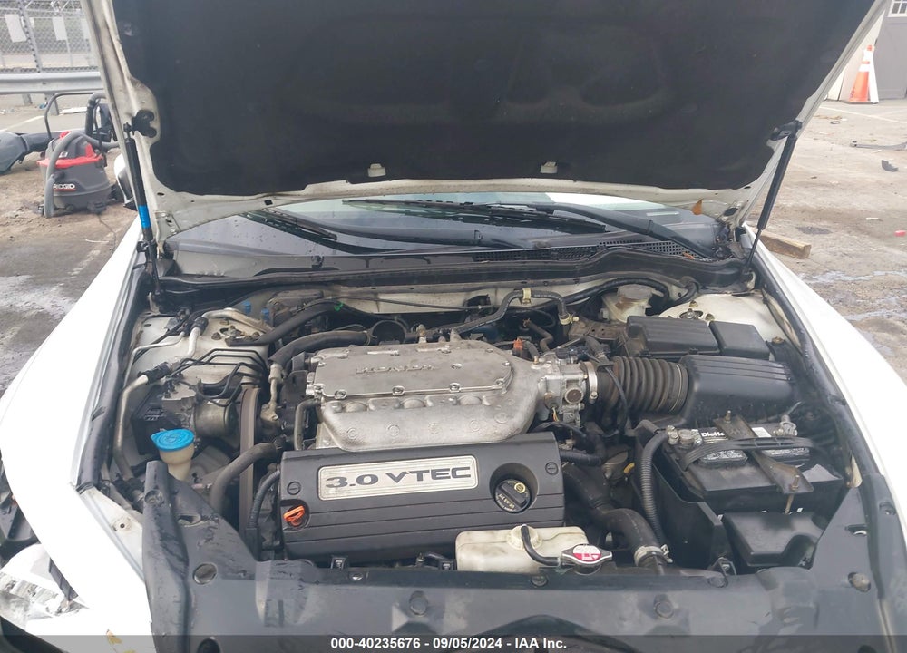 2006 HONDA ACCORD 3.0 EX VIN: 1HGCM665X6A012720