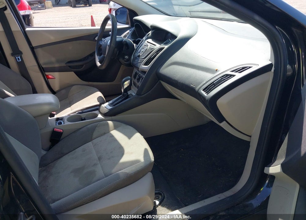 2013 FORD FOCUS SE VIN: 1FADP3F21DL364056