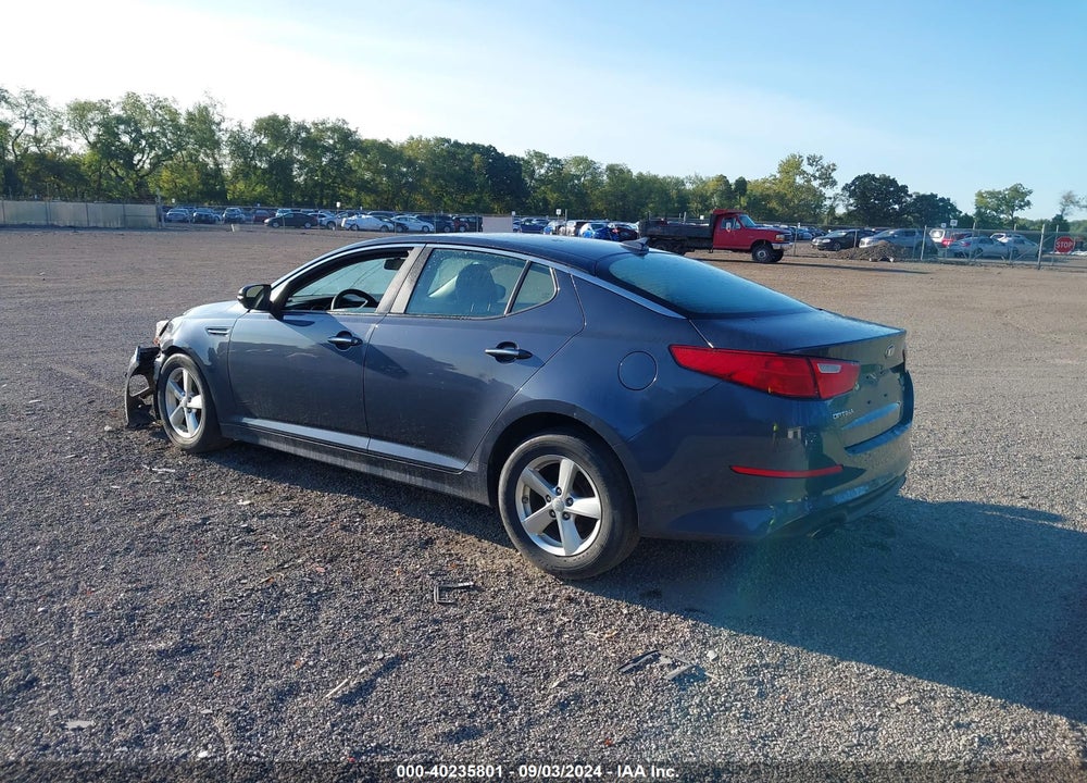 2015 KIA OPTIMA LX VIN: KNAGM4A79F5611112