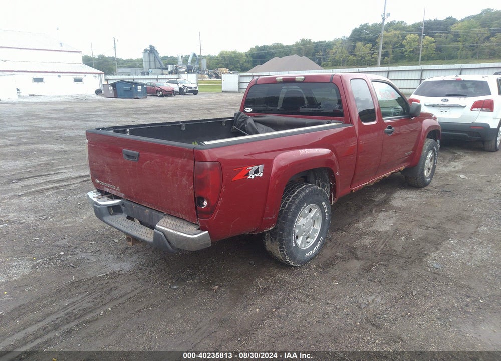 2005 CHEVROLET COLORADO LS VIN: 1GCDT196358124701