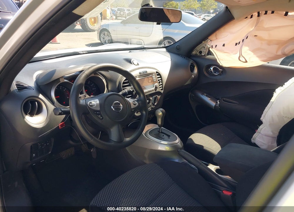 2017 NISSAN JUKE S VIN: JN8AF5MR5HT703357