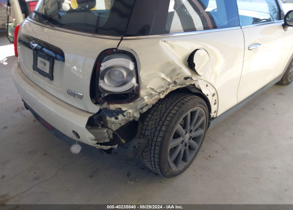 2018 MINI HARDTOP COOPER/OXFORD EDITION VIN: WMWXP5C59J2D71730