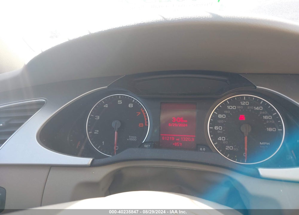 2011 AUDI A4 2.0T PREMIUM VIN: WAUEFAFL2BN051482