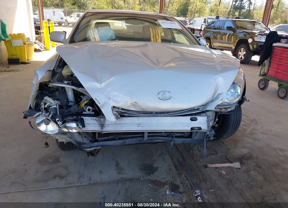 2002 LEXUS ES 300 VIN: JTHBF30G720038784