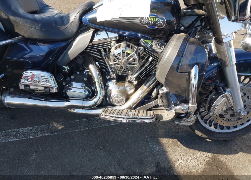 2012 HARLEY-DAVIDSON FLHTCU ULTRA CLASSIC ELECTRA GLD VIN: 1HD1FCM36CB601168
