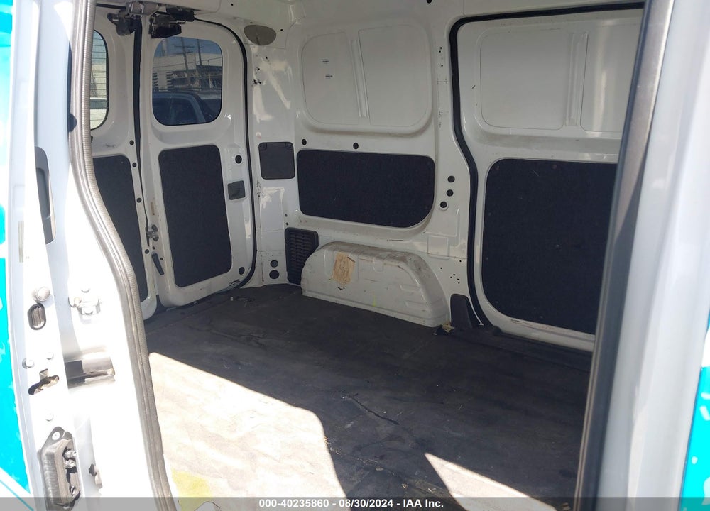 2015 NISSAN NV200 S/SV VIN: 3N6CM0KNXFK690087