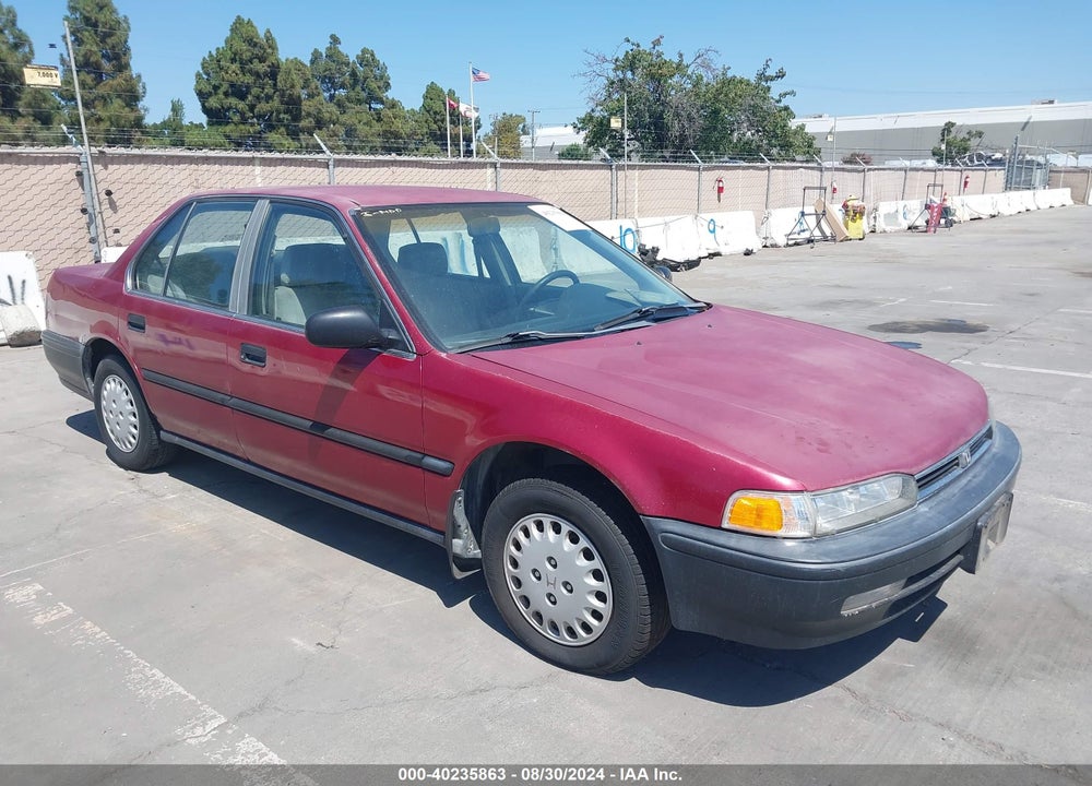 1993 HONDA ACCORD DX VIN: JHMCB7648PC056060