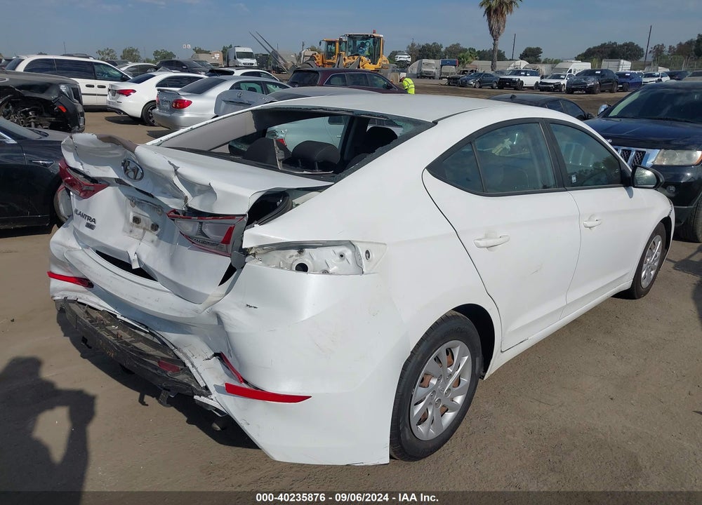 2018 HYUNDAI ELANTRA SE VIN: 5NPD74LFXJH330625