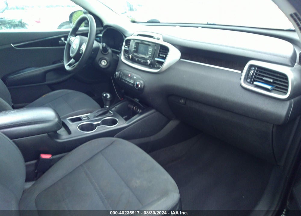 2016 KIA SORENTO 3.3L LX VIN: 5XYPG4A53GG149955