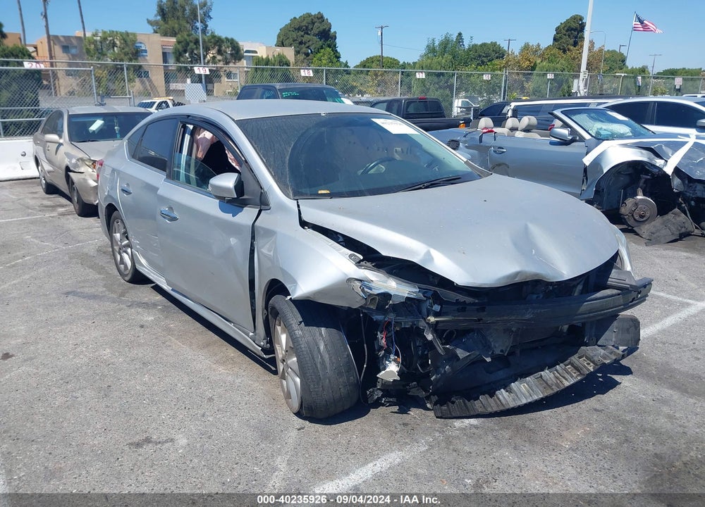 2015 NISSAN SENTRA SR VIN: 3N1AB7AP1FY215021