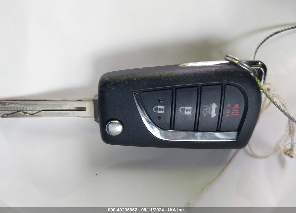2023 TOYOTA COROLLA LE VIN: 5YFB4MDE1PP024530
