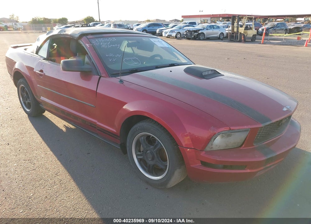 2007 FORD MUSTANG V6 DELUXE/V6 PREMIUM VIN: 1ZVFT84N775276403
