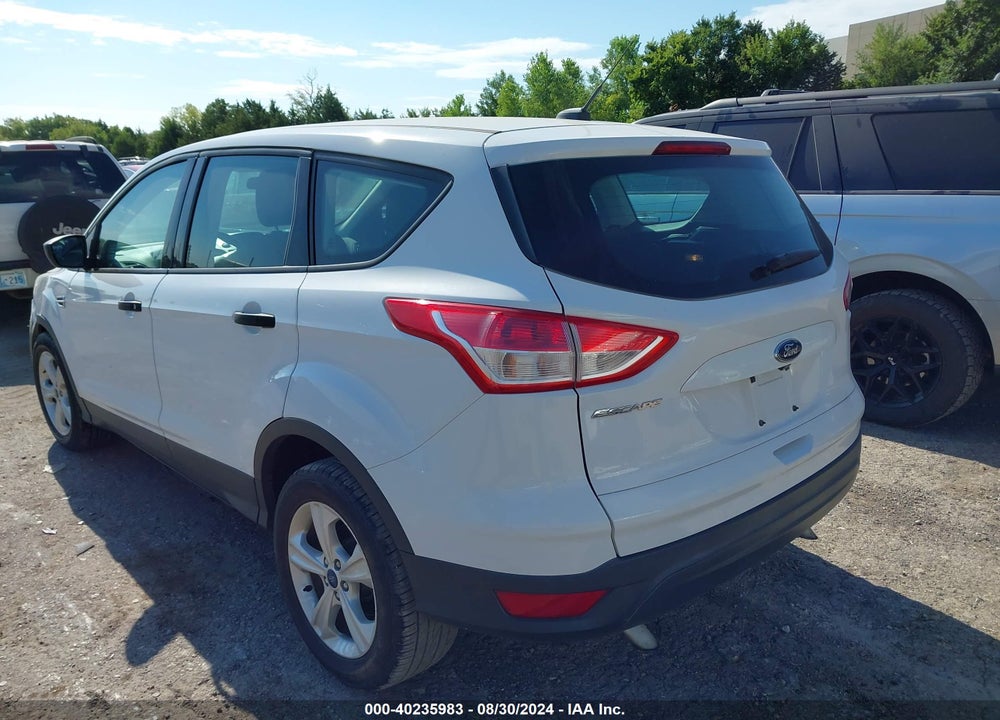 2015 FORD ESCAPE S VIN: 1FMCU0F74FUB18989