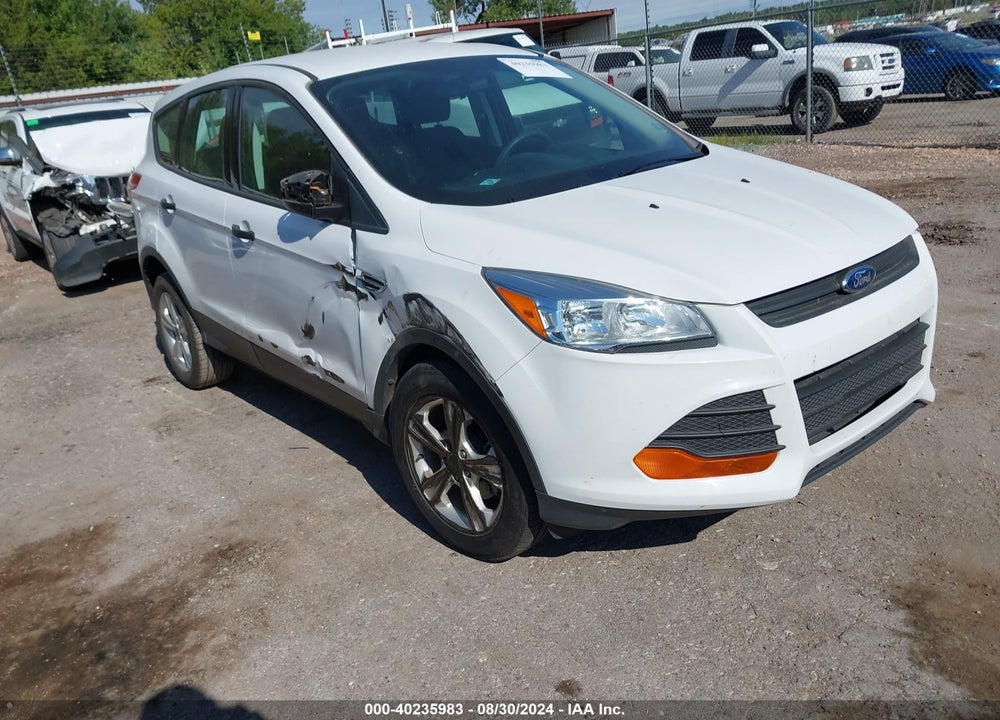 2015 FORD ESCAPE S VIN: 1FMCU0F74FUB18989