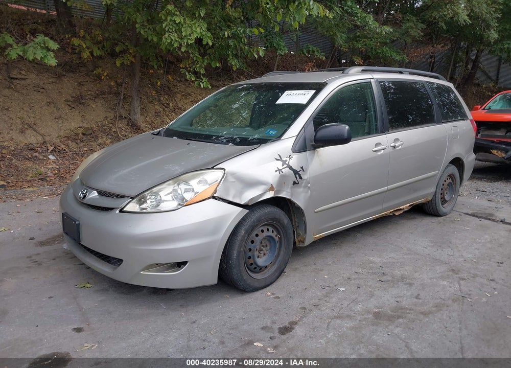 2010 TOYOTA SIENNA CE VIN: 5TDKK4CC8AS298005