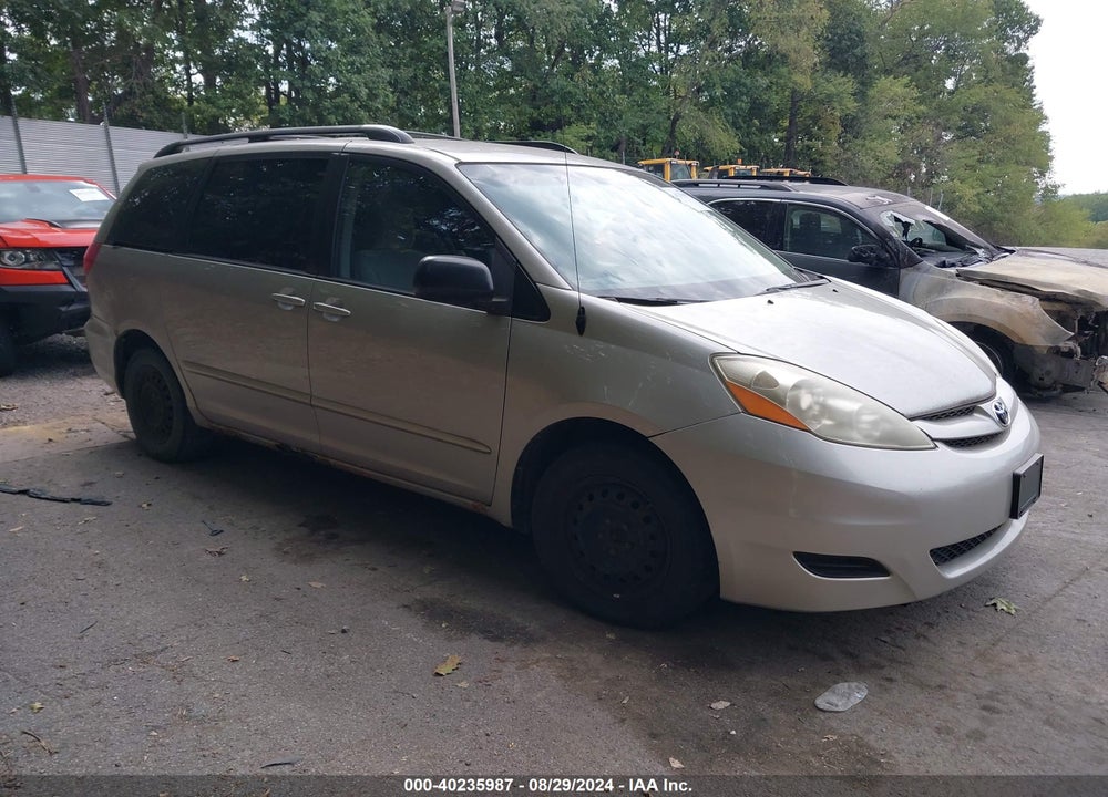 2010 TOYOTA SIENNA CE VIN: 5TDKK4CC8AS298005